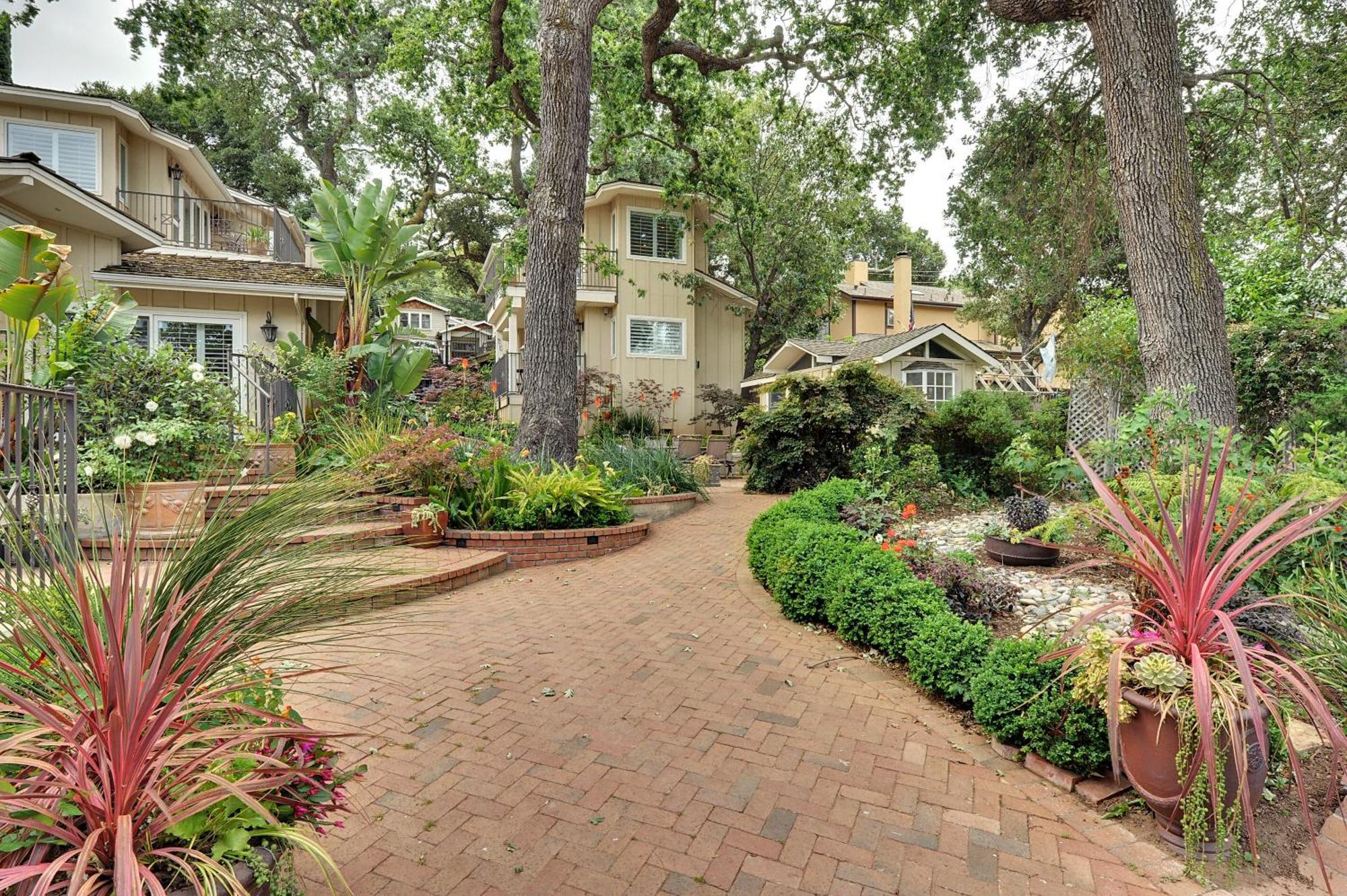 Saratoga Oaks Lodge Bagian luar foto