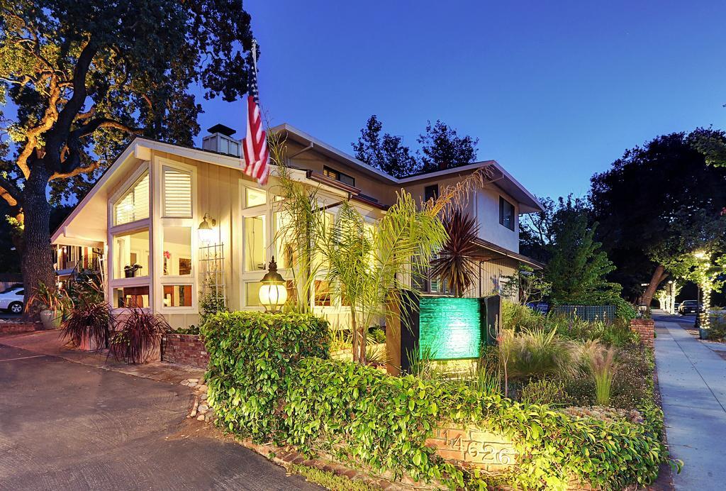 Saratoga Oaks Lodge Bagian luar foto